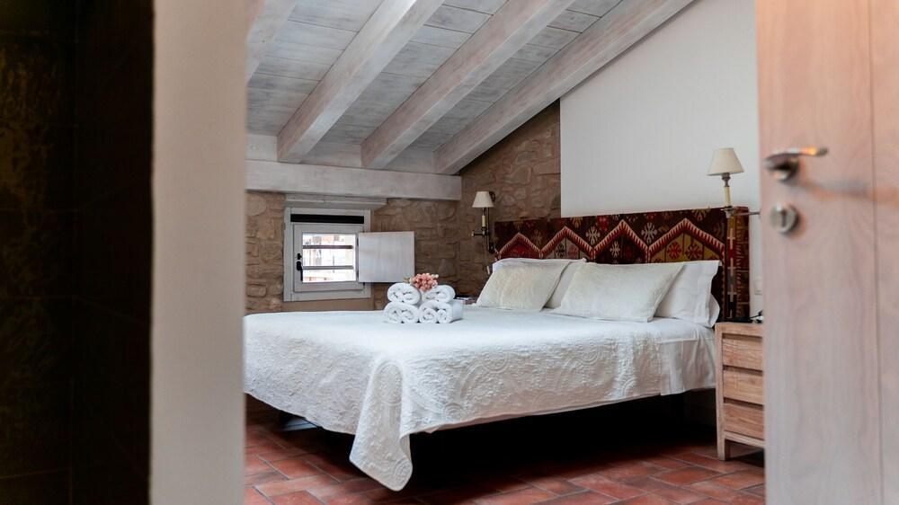 Hotel El Cerco Puente la Reina المظهر الخارجي الصورة